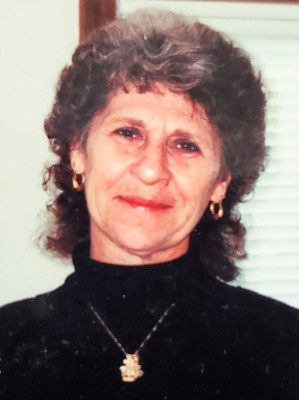 Mary Lou Richards 1938-2022